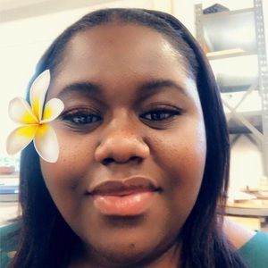 Meet your Posher, Sadika